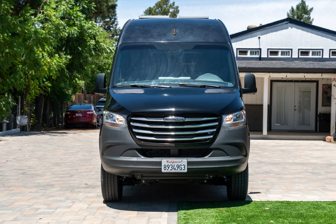 2021 Mercedes-Benz VS30 Sprinter - Image 9 of 31