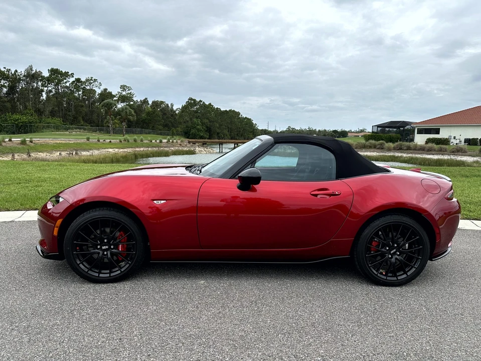 2021 Mazda ND MX-5 Miata - Image 5 of 31
