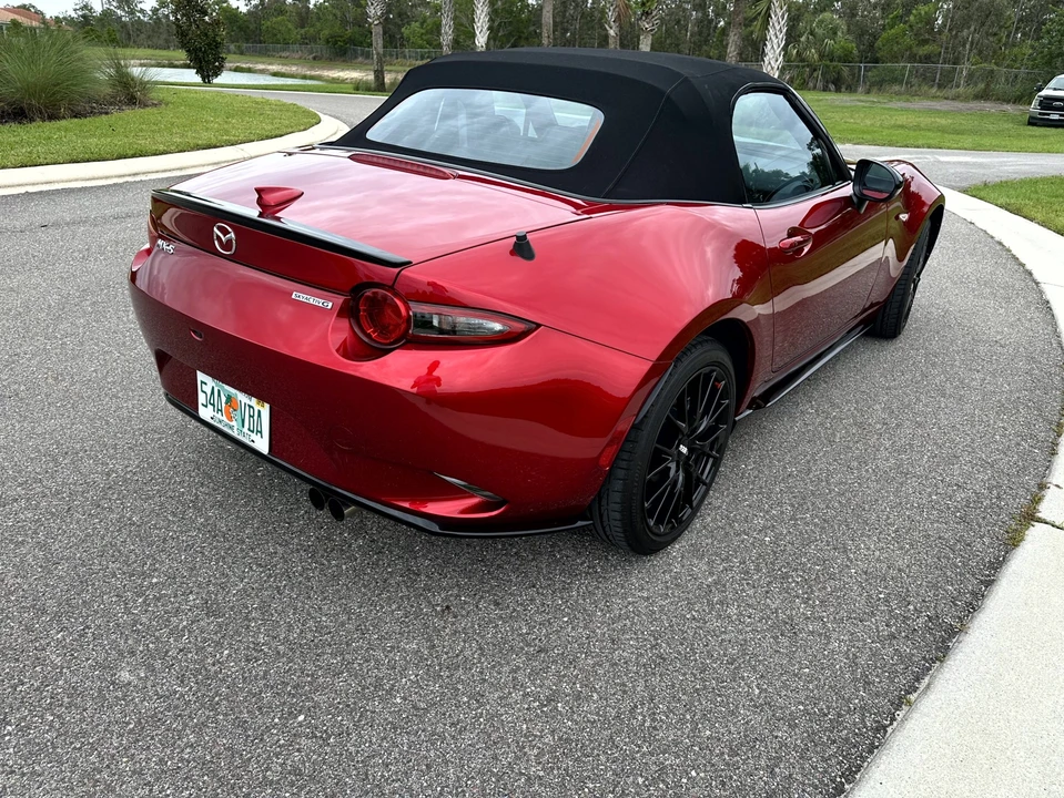 2021 Mazda ND MX-5 Miata - Image 11 of 31