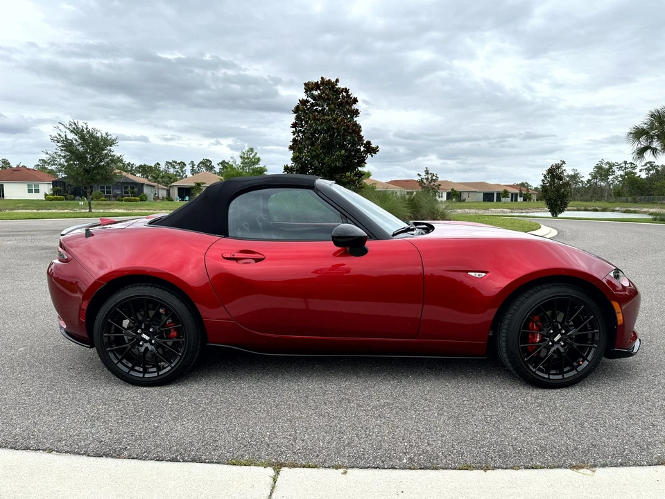 2021 Mazda ND MX-5 Miata - Image 12 of 31
