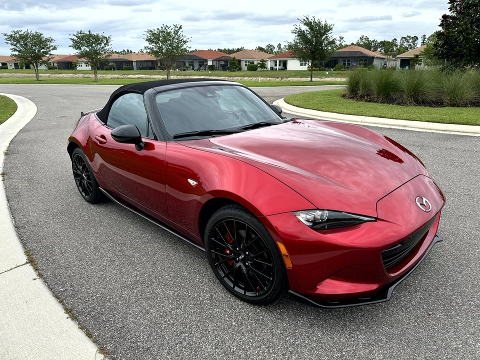2021 Mazda ND MX-5 Miata - Image 14 of 31
