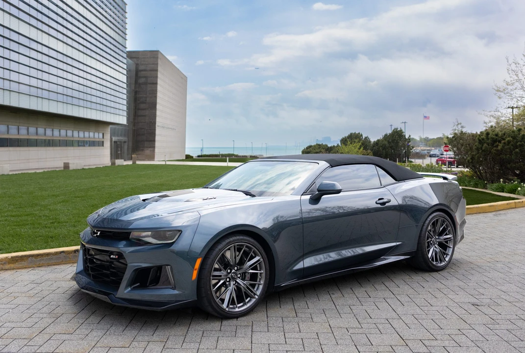 2023 Chevrolet Camaro ZL1 6th Gen - Image 20 of 31