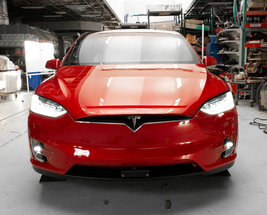 2016 Tesla Model X - Image 13 of 31