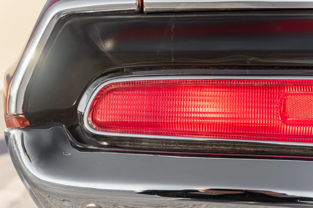 1970 Dodge Challenger Hemi 1st Gen - Image 18 of 31