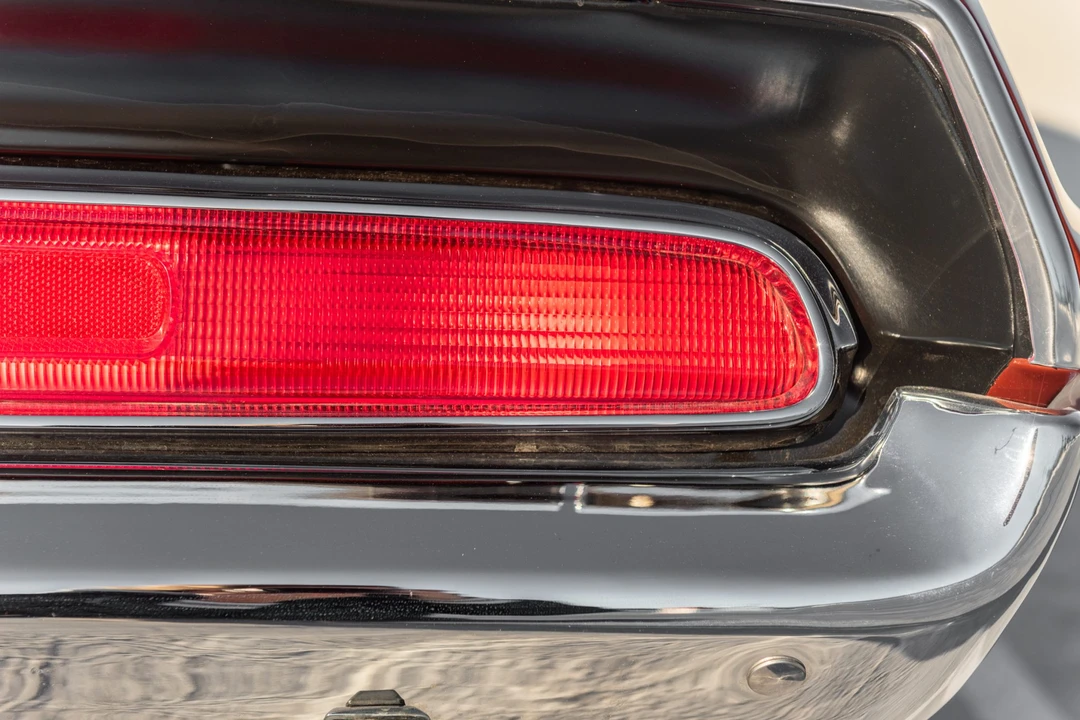 1970 Dodge Challenger Hemi 1st Gen - Image 17 of 31