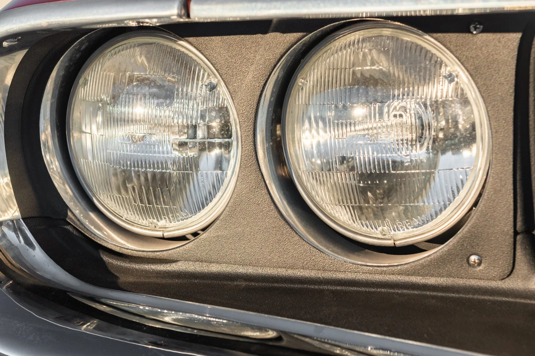 1970 Dodge Challenger Hemi 1st Gen - Image 15 of 31