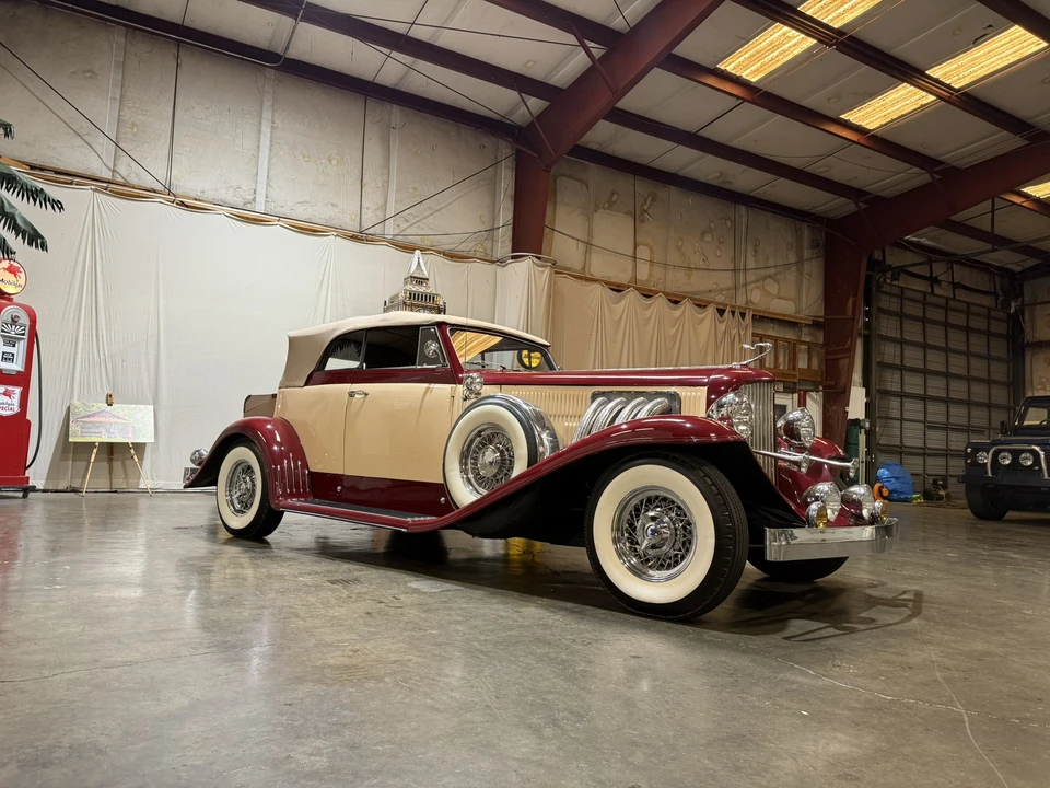 Duesenberg - Image 17 of 31