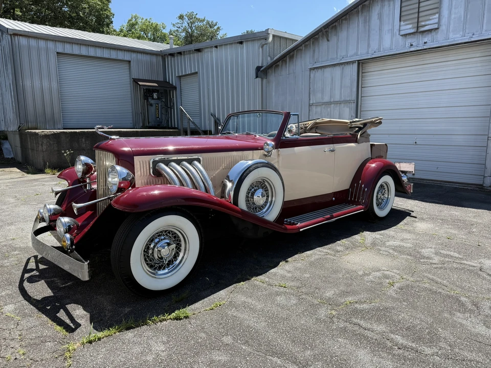 Duesenberg - Image 2 of 31