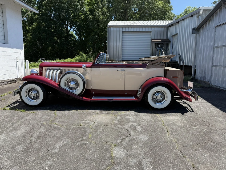 Duesenberg - Image 13 of 31