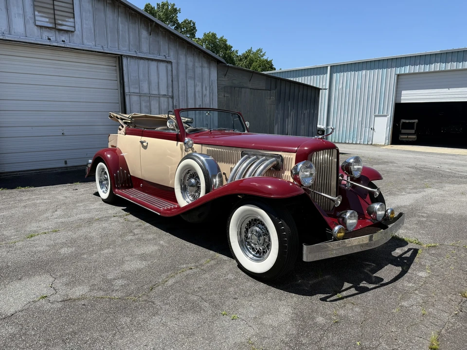 Duesenberg - Image 6 of 31