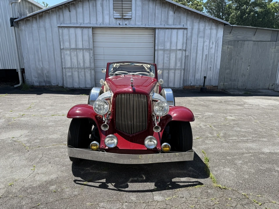 Duesenberg - Image 4 of 31