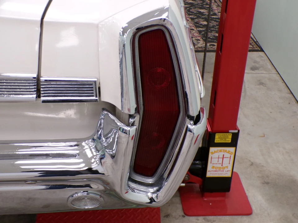 1964 Pontiac Catalina 3rd Gen - Image 28 of 31