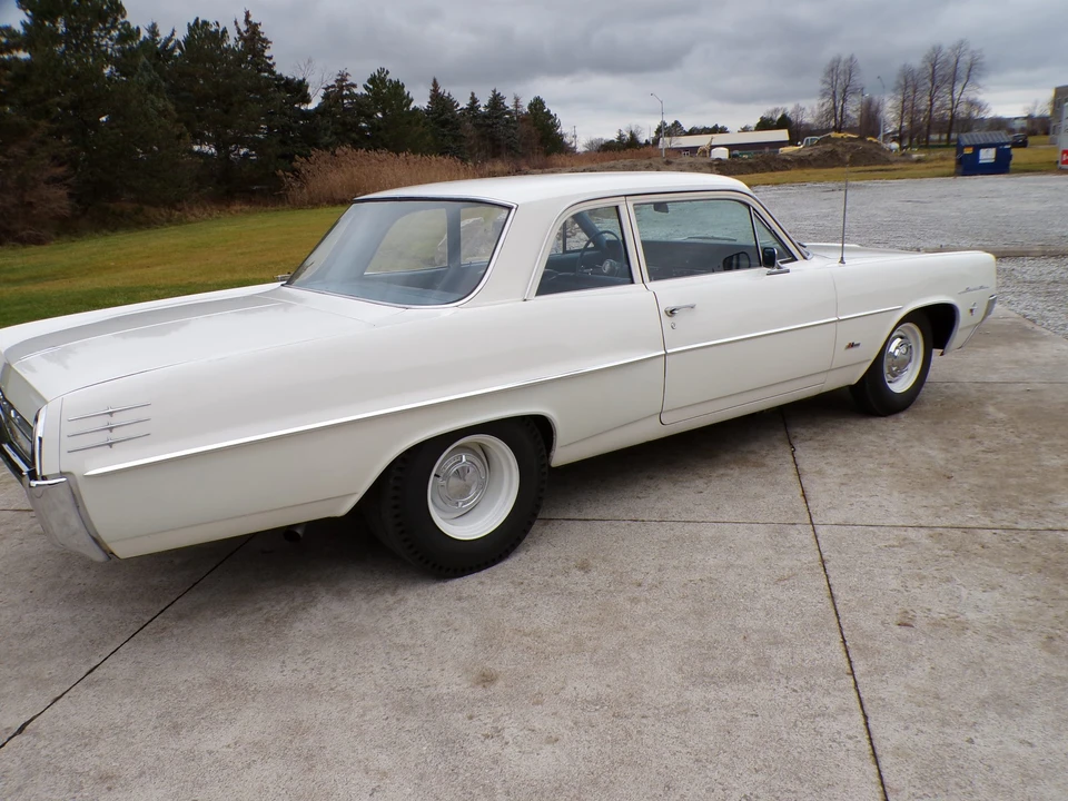 1964 Pontiac Catalina 3rd Gen - Image 7 of 31