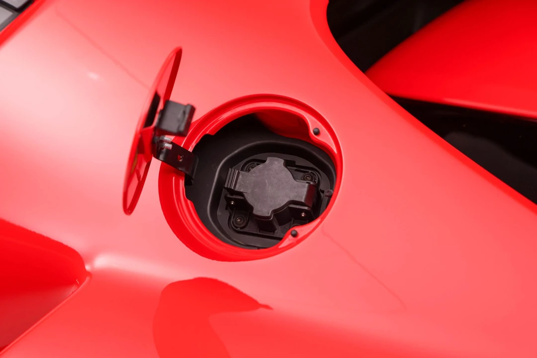 2024 Ferrari 296 GTB - Image 28 of 31