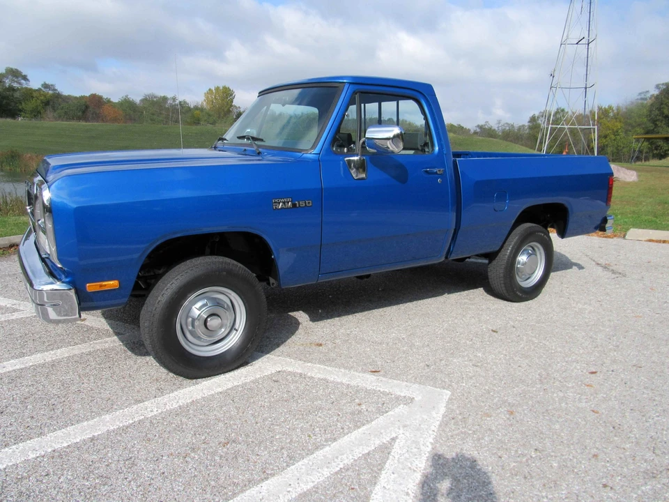 1993 Dodge Ram 1st Gen - Image 2 of 31