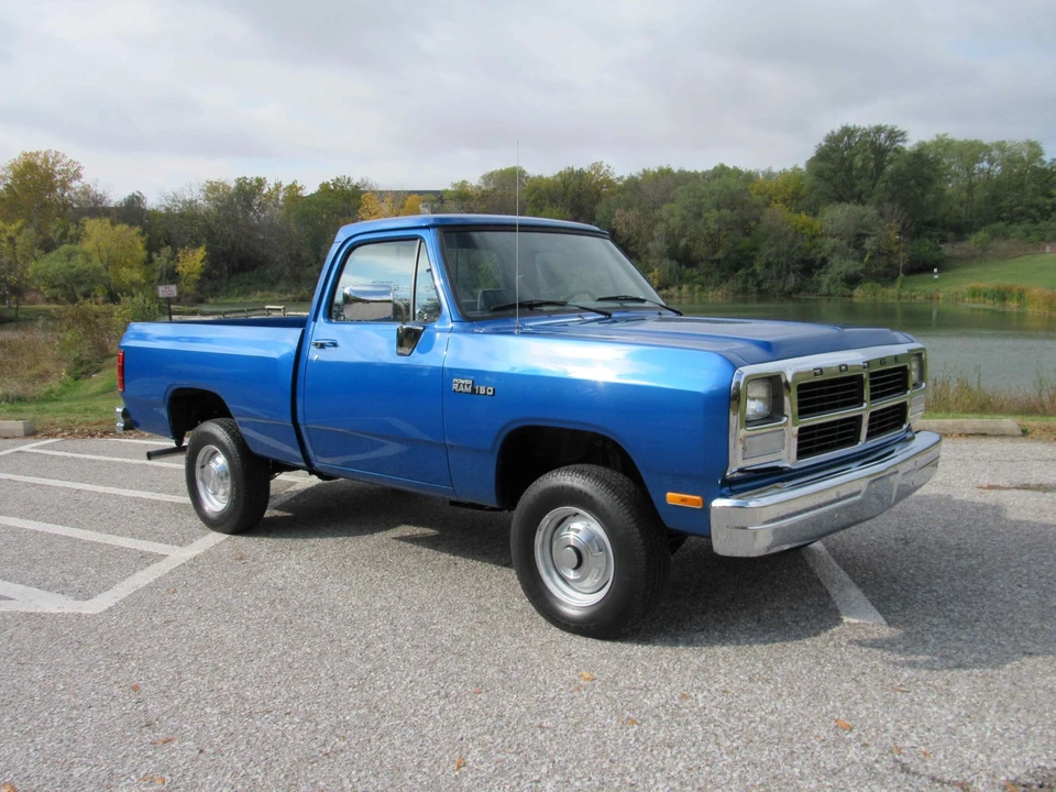 1993 Dodge Ram 1st Gen - Image 16 of 31