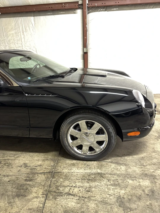 2002 Ford Thunderbird 11th Gen - Image 14 of 31