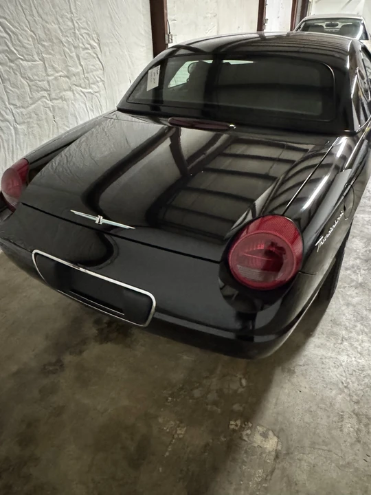 2002 Ford Thunderbird 11th Gen - Image 22 of 31