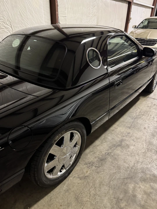2002 Ford Thunderbird 11th Gen - Image 11 of 31