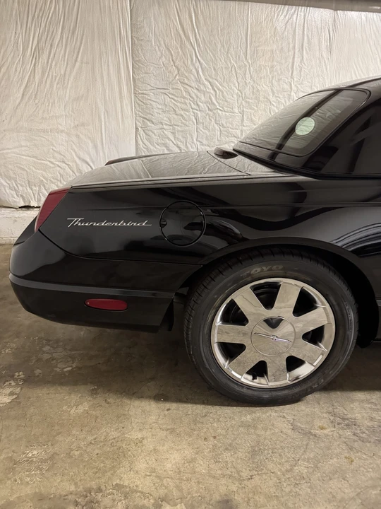 2002 Ford Thunderbird 11th Gen - Image 24 of 31