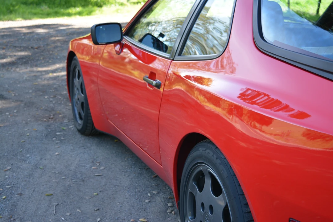 1988 Porsche 944 Turbo - Image 14 of 31