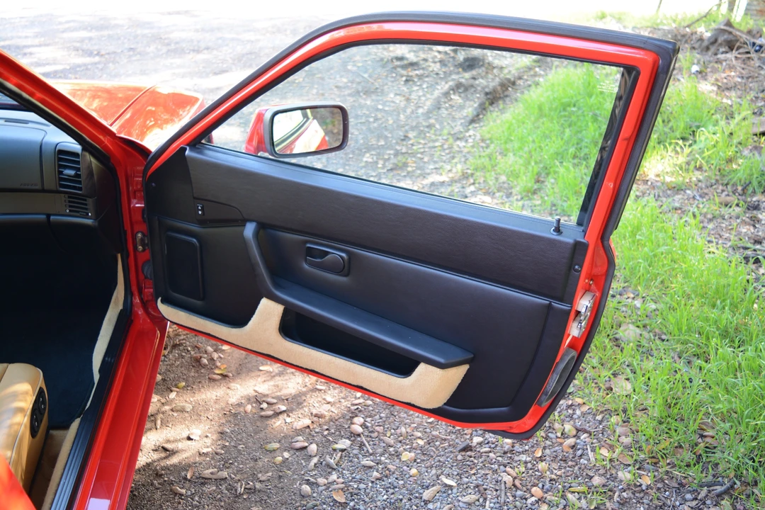1988 Porsche 944 Turbo - Image 21 of 31