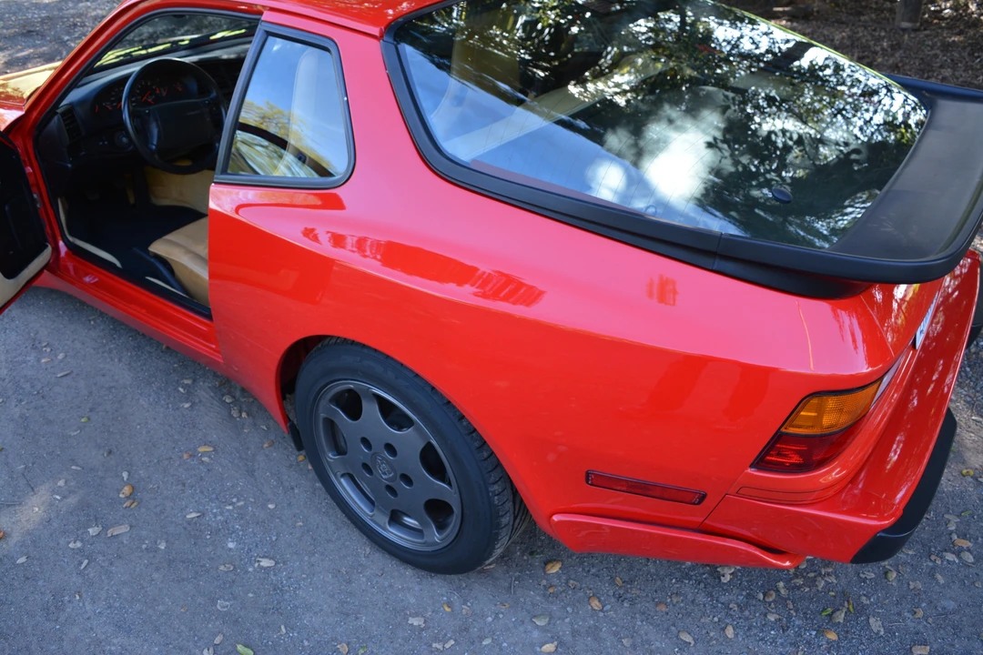 1988 Porsche 944 Turbo - Image 28 of 31