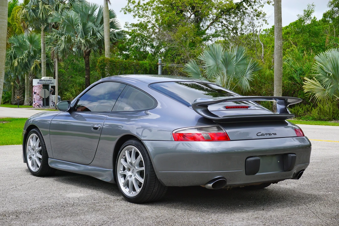 2001 Porsche 996 Carrera - Image 7 of 31