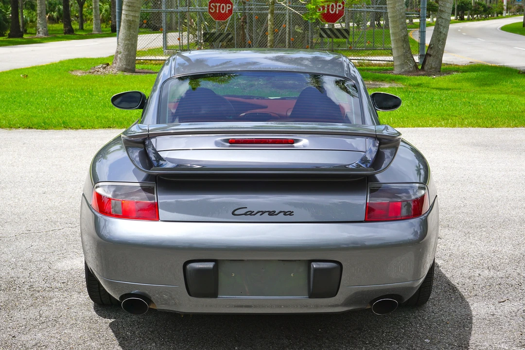 2001 Porsche 996 Carrera - Image 8 of 31