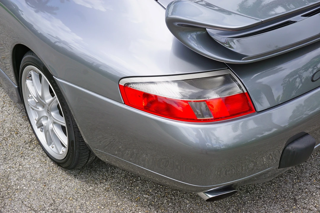2001 Porsche 996 Carrera - Image 21 of 31