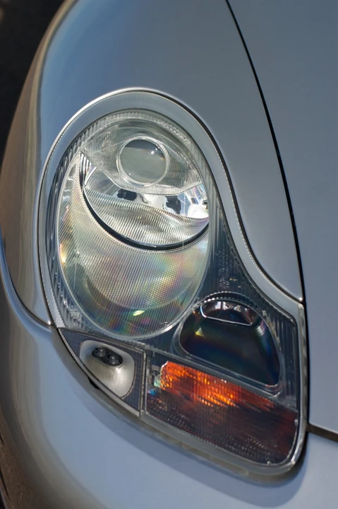 2001 Porsche 996 Carrera - Image 27 of 31