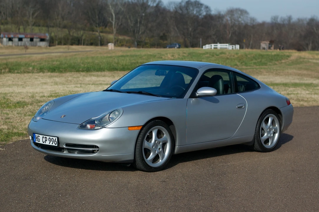 2001 Porsche 996 Carrera - Image 4 of 31