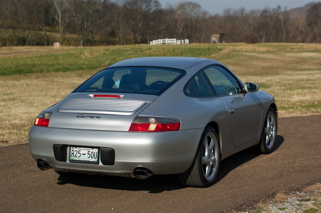 2001 Porsche 996 Carrera - Image 21 of 31