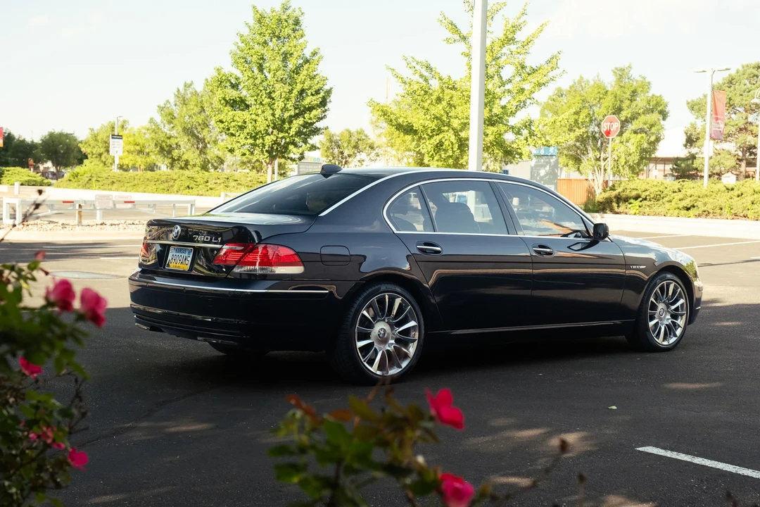 2007 BMW E65/E66 750i & 760i Sedan - Image 20 of 31