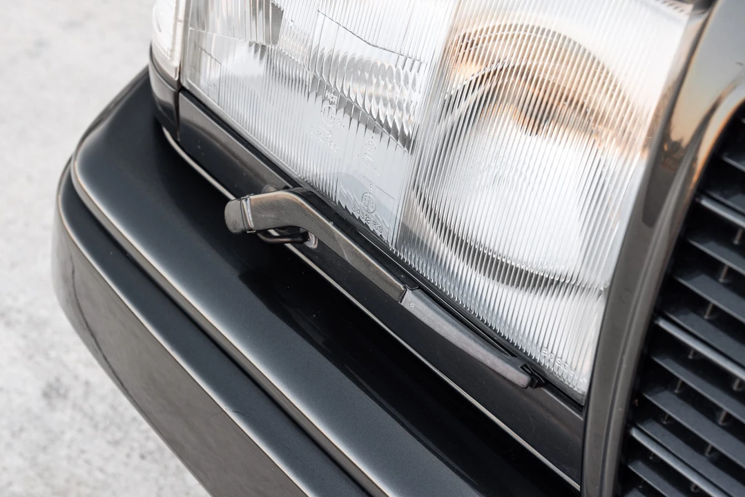 1990 Mercedes-Benz W124 E-Class - Image 29 of 31