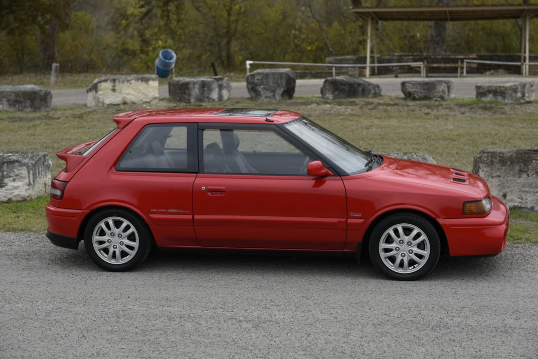1993 Mazda Protege 7th Gen - Image 17 of 31