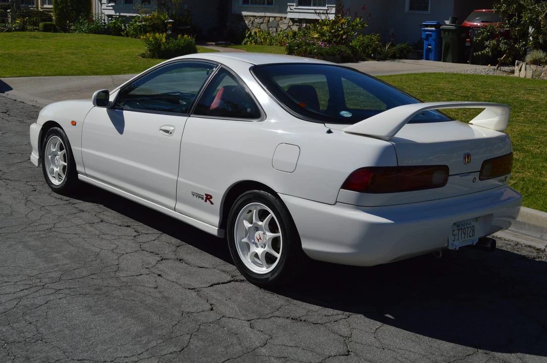 1996 Acura Integra Type R 3rd Gen - Image 3 of 31