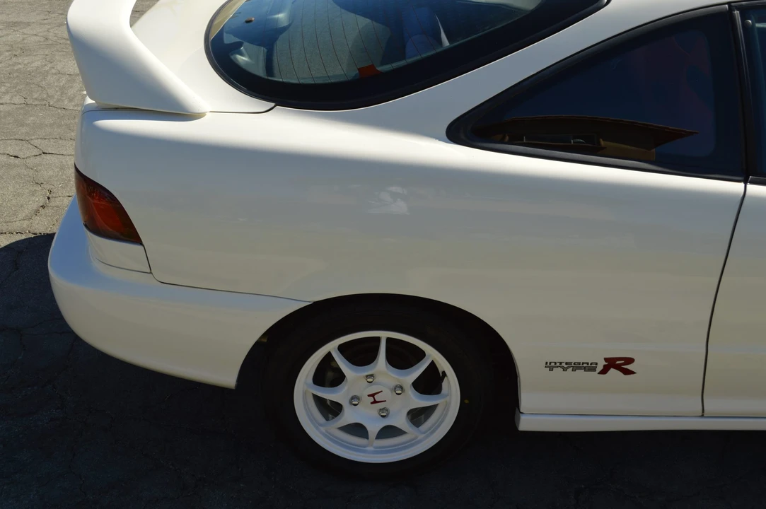 1996 Acura Integra Type R 3rd Gen - Image 12 of 31