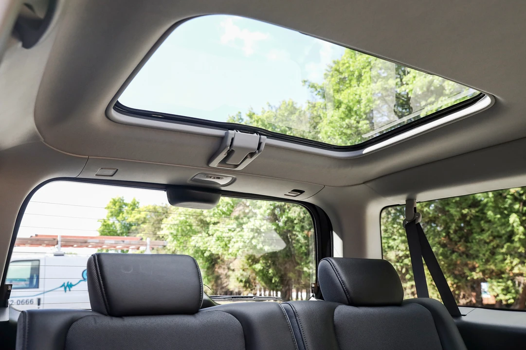 2005 Honda Element - Image 26 of 31