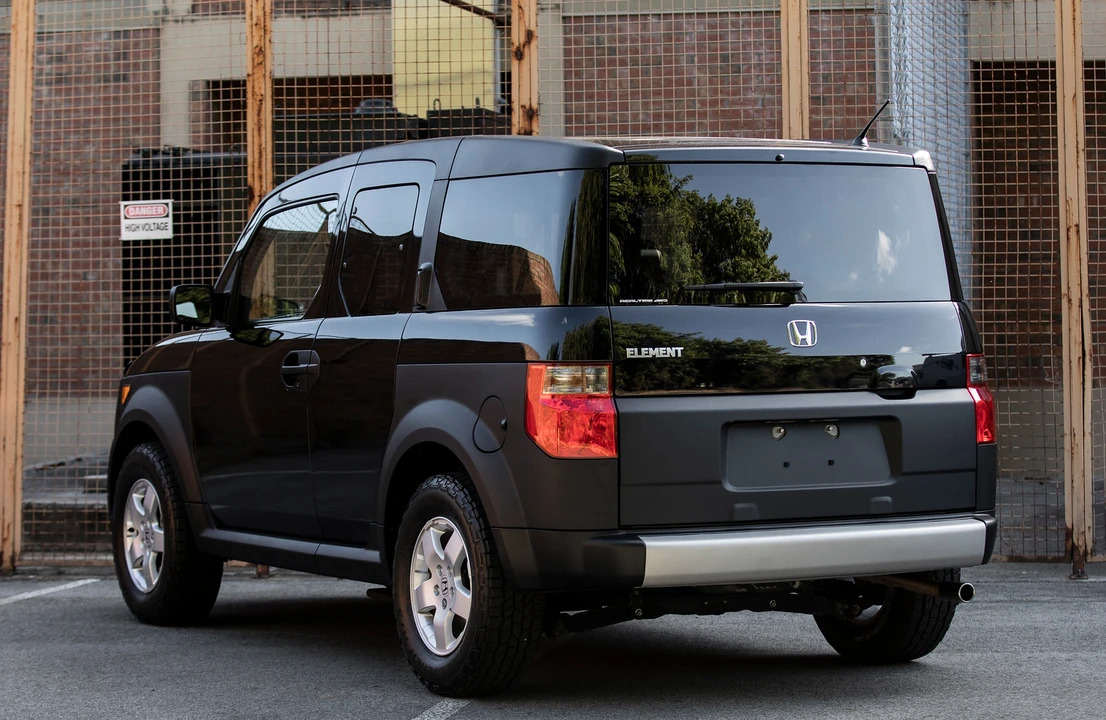 2005 Honda Element - Image 3 of 31