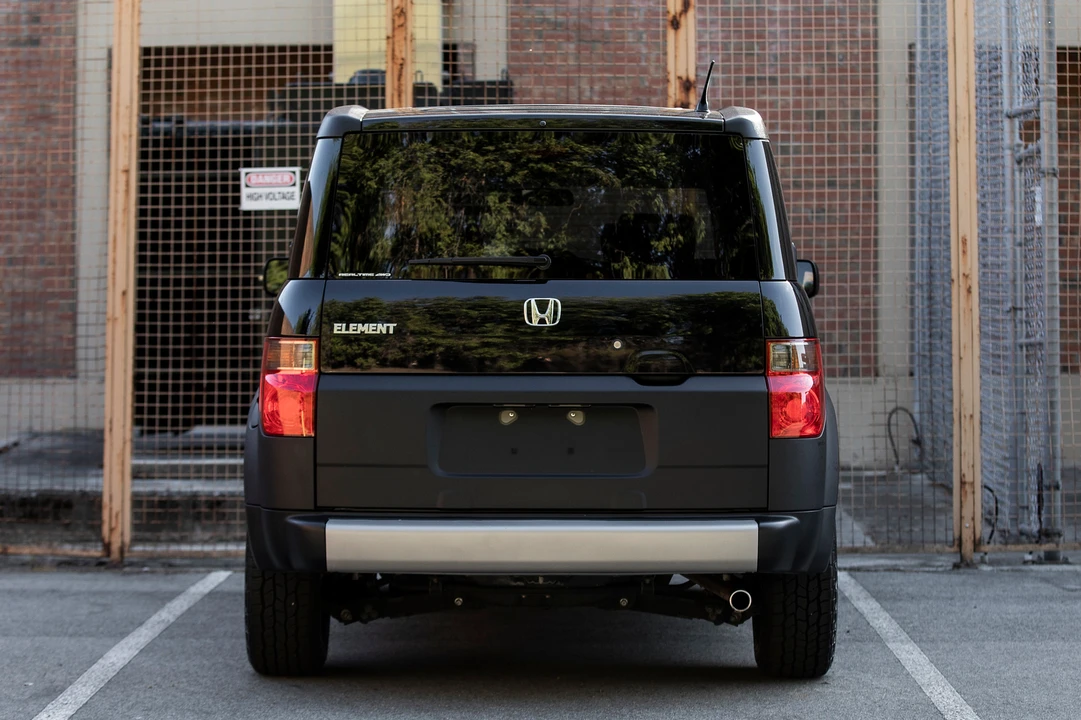 2005 Honda Element - Image 4 of 31