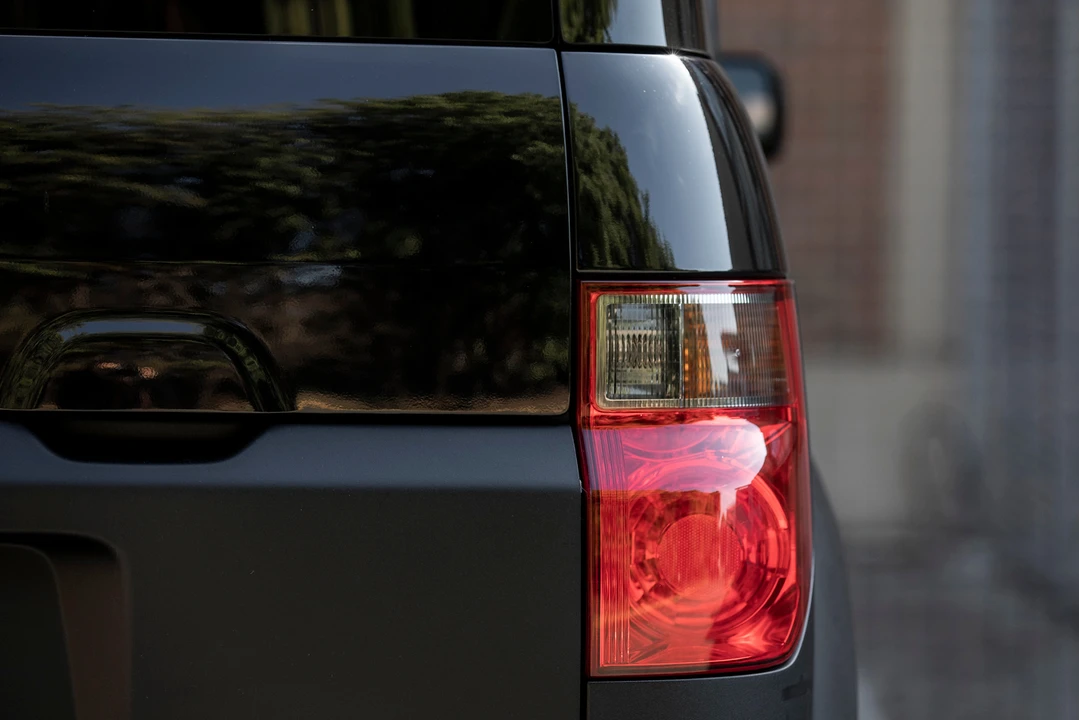 2005 Honda Element - Image 10 of 31