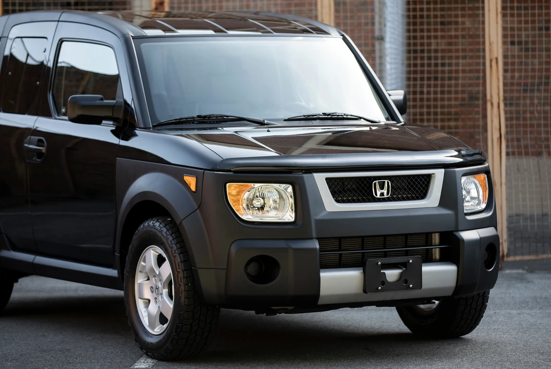 2005 Honda Element - Image 11 of 31