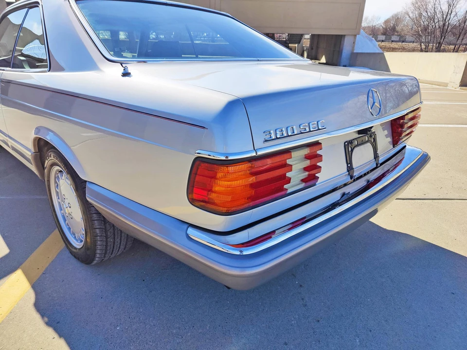 1982 Mercedes-Benz C126 S-Class Coupe - Image 14 of 31