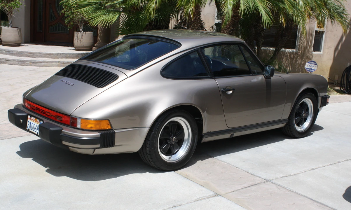 1983 Porsche 911 Carrera SC - Image 12 of 31