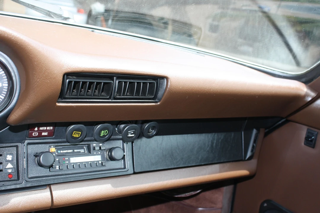 1983 Porsche 911 Carrera SC - Image 26 of 31