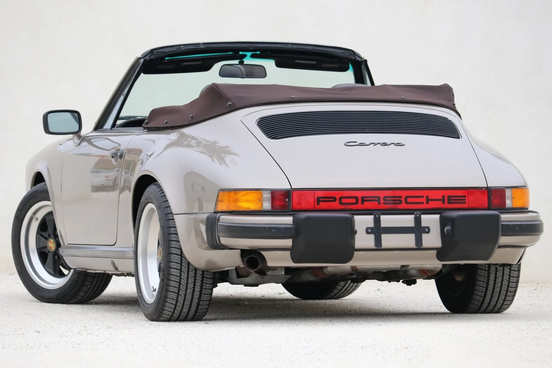 1984 Porsche 911 Carrera 3.2 - Image 6 of 31
