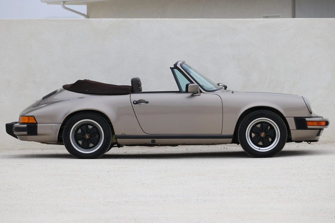 1984 Porsche 911 Carrera 3.2 - Image 12 of 31