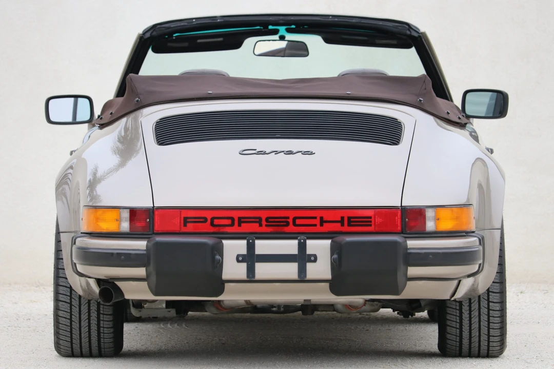 1984 Porsche 911 Carrera 3.2 - Image 9 of 31
