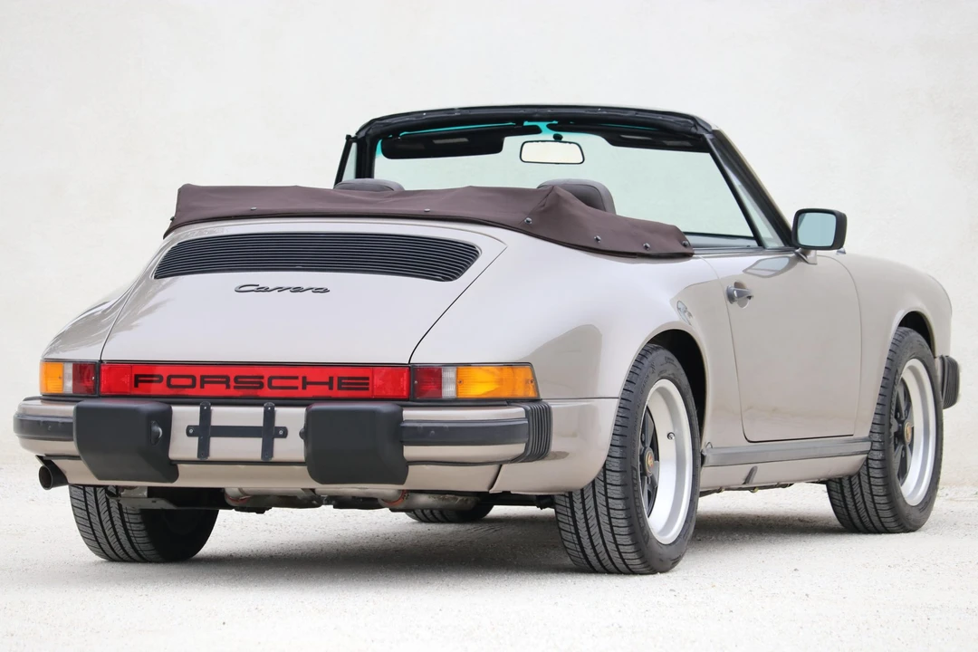1984 Porsche 911 Carrera 3.2 - Image 10 of 31